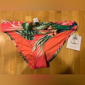 La Blanca swim bottom